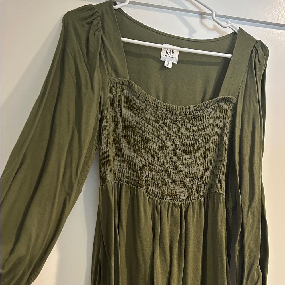 GAP Long Sleeve Dress in Olive